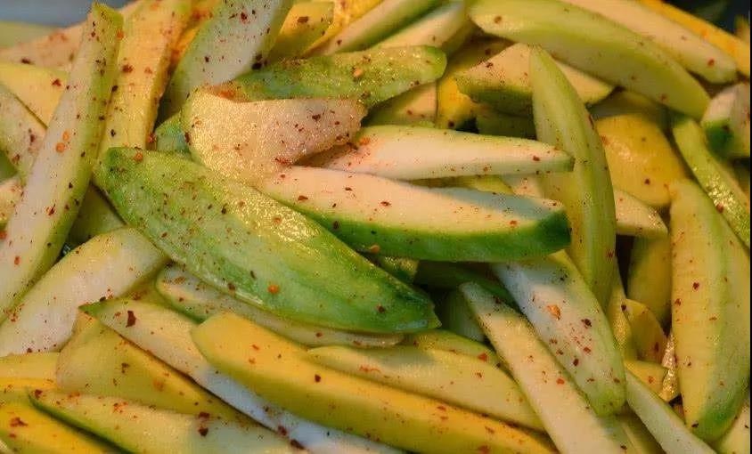 海南水果蘸盐吃,海南吃起来酸甜的水果