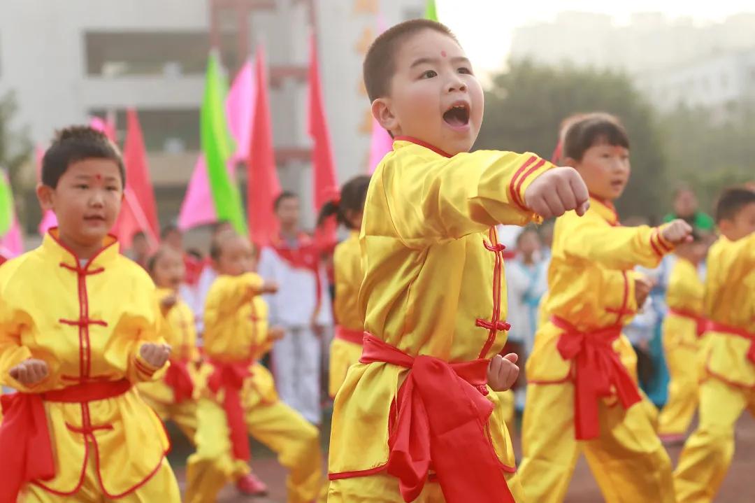 南湖小学武术操,成都市新华路小学武术比赛