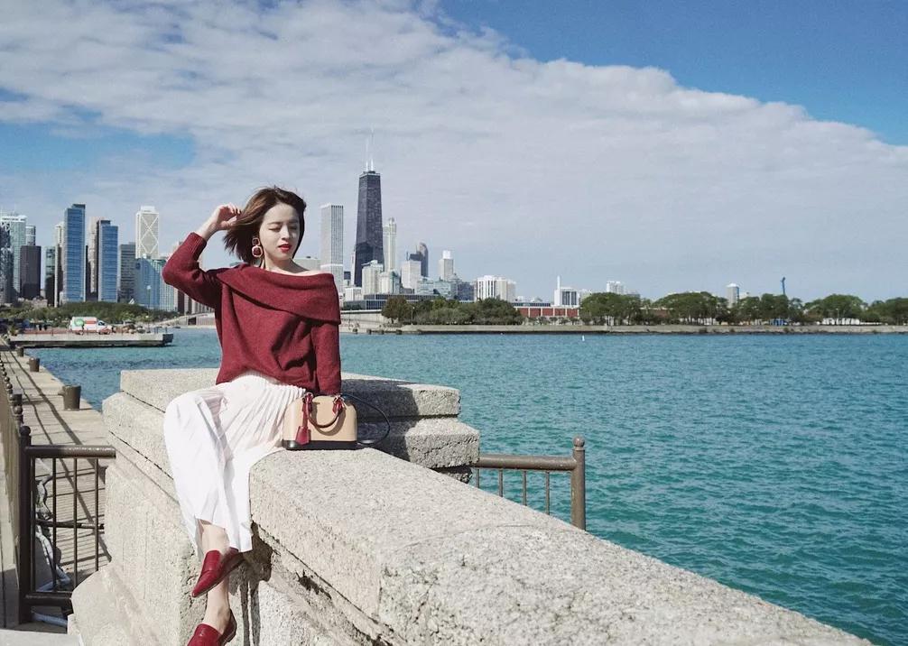 早春风衣穿搭高级感,早春穿搭颜色毛衣外套