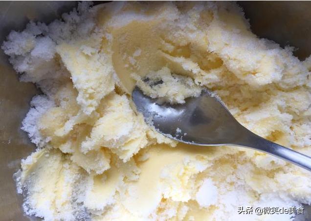 普通面粉做蛋卷的方法,不用面粉只用鸡蛋做的蛋卷