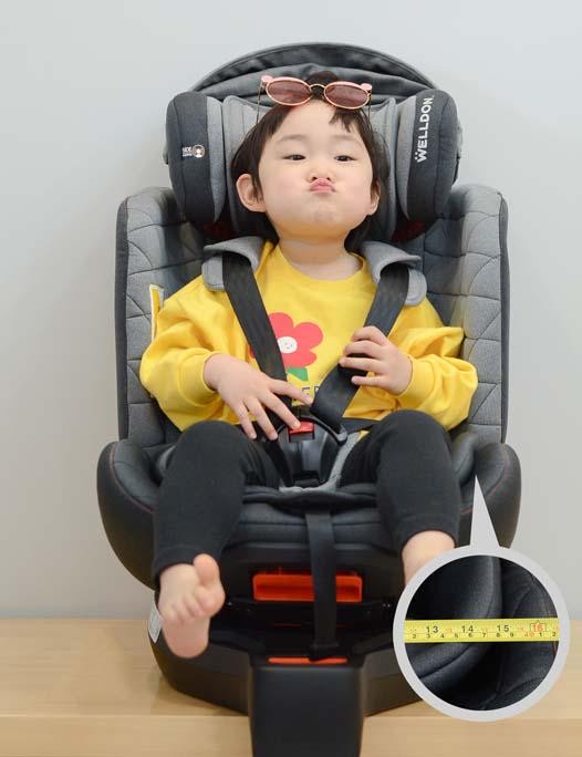 惠尔顿星愿儿童座椅,惠尔顿智能安全座椅怎么旋转