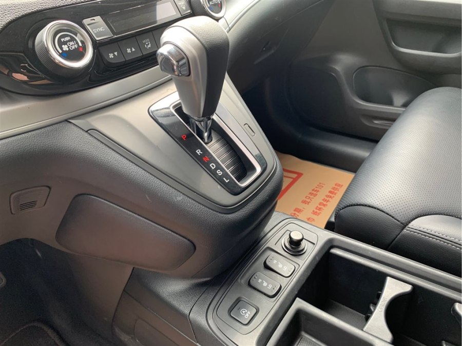 2016款本田crv2.0都市版,本田cr-v两驱都市版安全配置