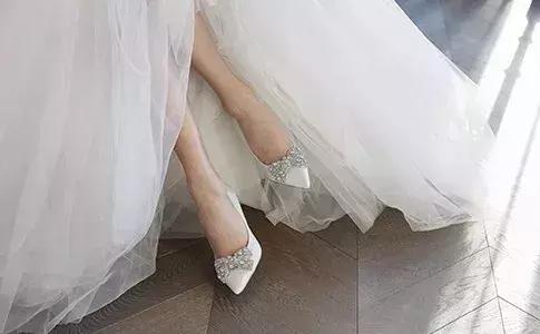 婚鞋jimmychoo香槟金,婚鞋jimmychoo高跟鞋