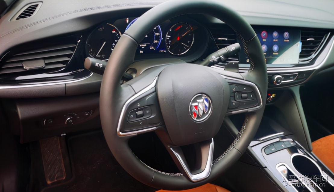 忽如一夜秋风来的下一句,,忽如一夜春风来千树万树梨花开