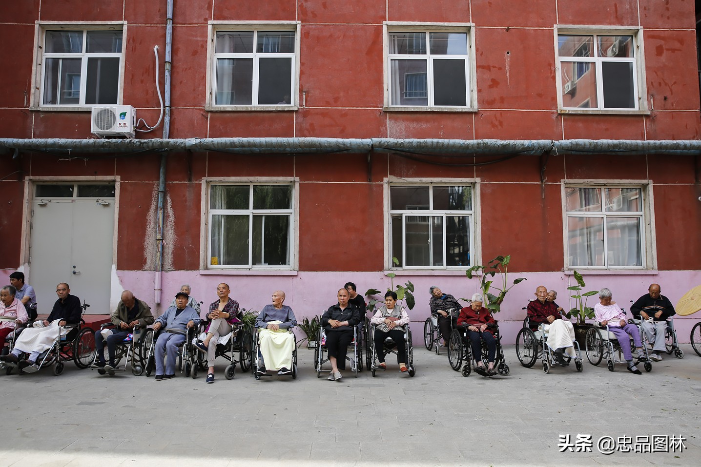 夕阳红老年公寓咨询电话,夕阳红老年公寓地址