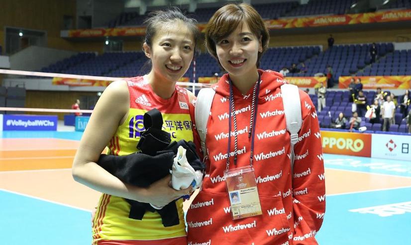 女排朱婷跟袁心玥合影,朱婷袁心玥张常宁郎平综艺节目