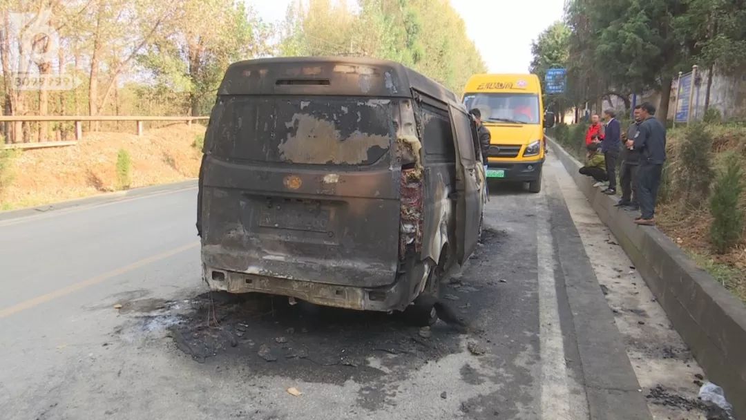 租新能源车自燃损坏谁负责,别人的车自燃把我的车燃了怎么办