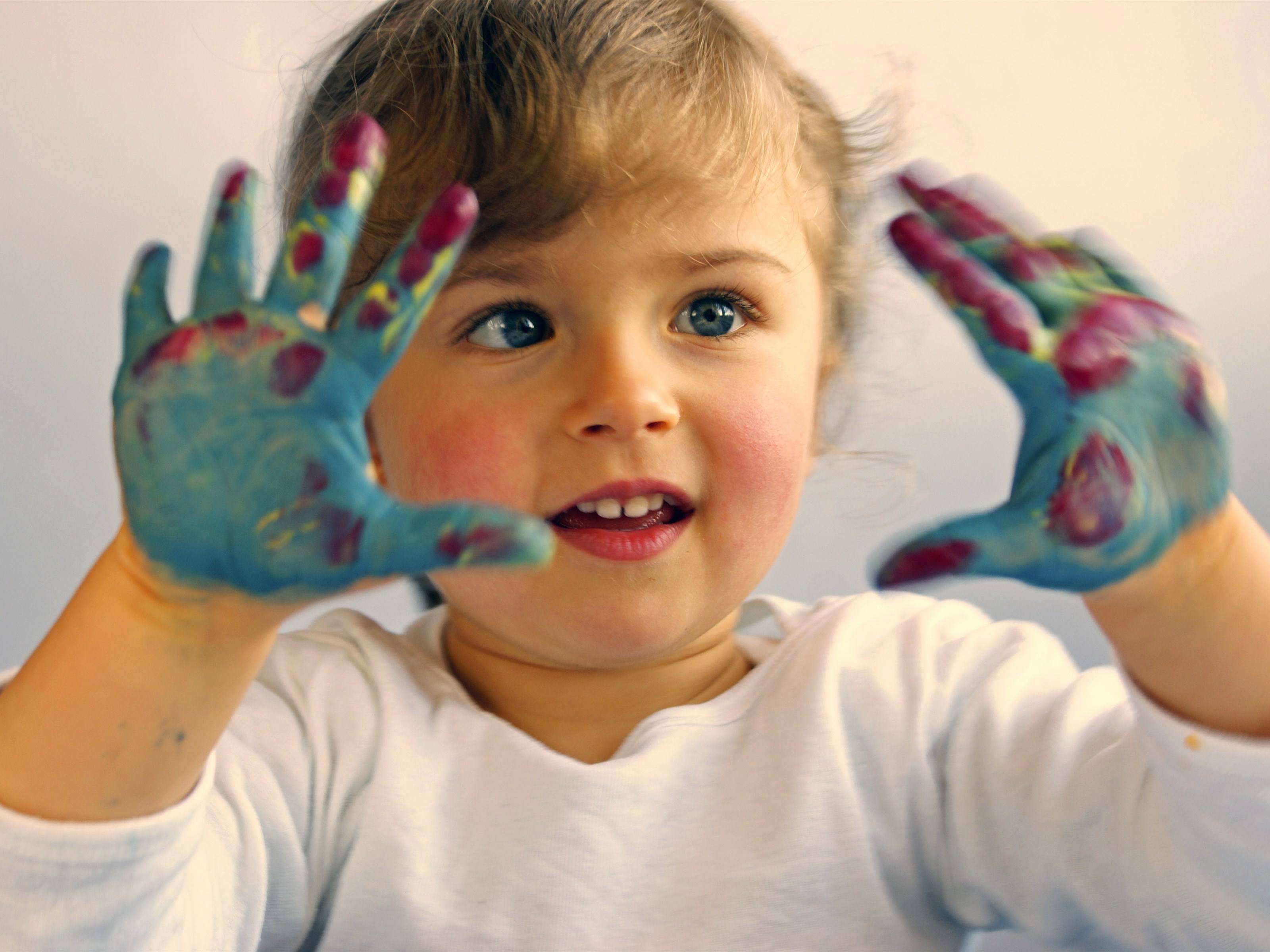 2岁半孩子叛逆不听话怎么教育,2岁不听话叛逆