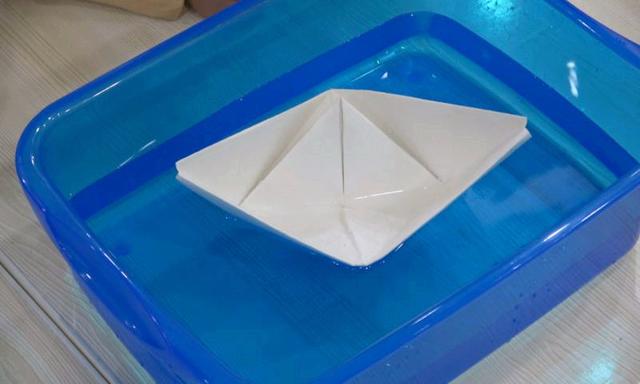 小小的船儿阅读,小小的船儿原文朗读