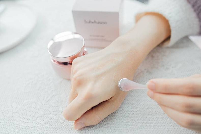 眼霜雪花秀,雪花秀臻雪的眼霜