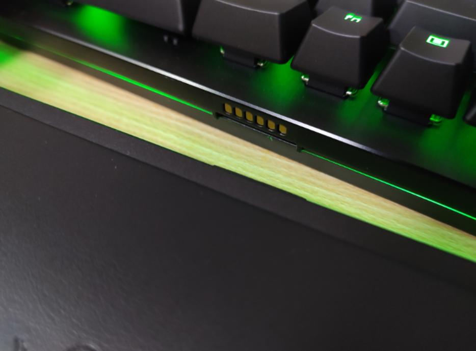 雷蛇猎魂光蛛精英版键盘怎么样,雷蛇千元内键盘推荐