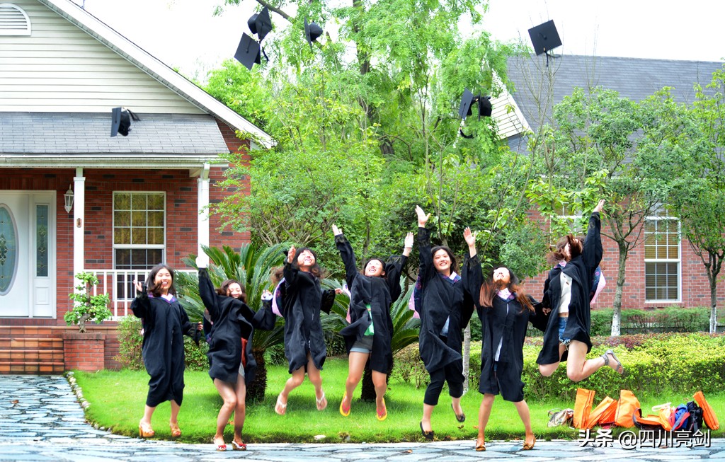 致敬无悔的青春,致敬无悔的青春完整版