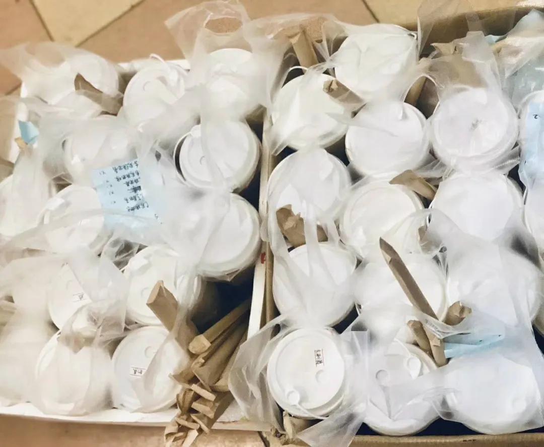 椤惧璁簡寰堝濂惰尪鍙戞湅鍙嬪湀,100鏉ザ鑼剁殑澶栧崠璁㈠崟