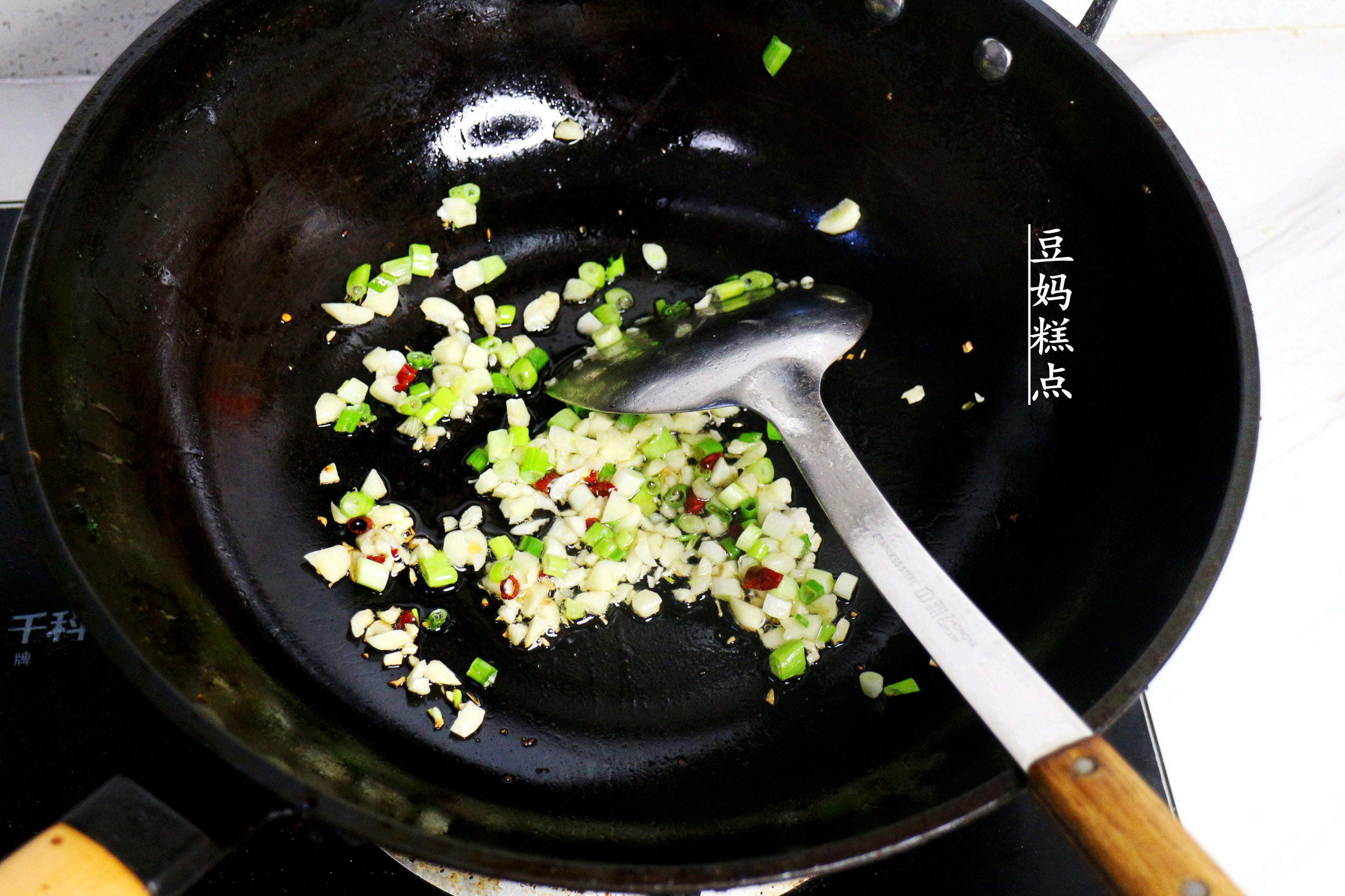 豆腐叶卷怎么做好吃,豆腐叶汤的家常做法