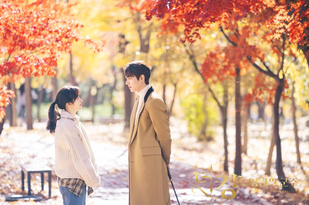 国王李敏镐视频,李敏镐皇帝与护卫