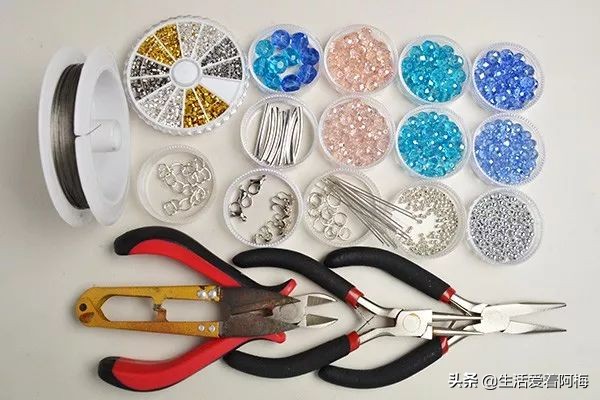 各种珠子串手链的教程,价值不菲的手链