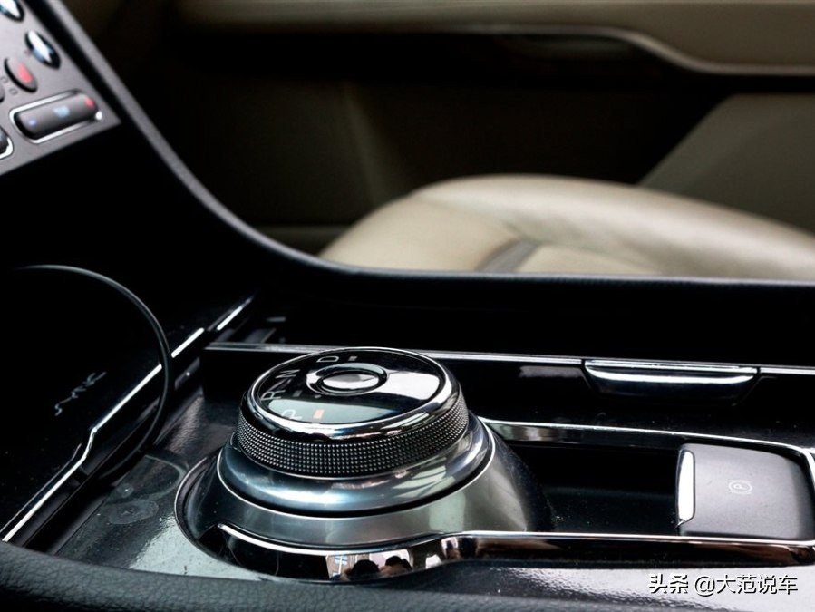 15款福特金牛座v6,16款福特金牛座2.7二手车多少钱