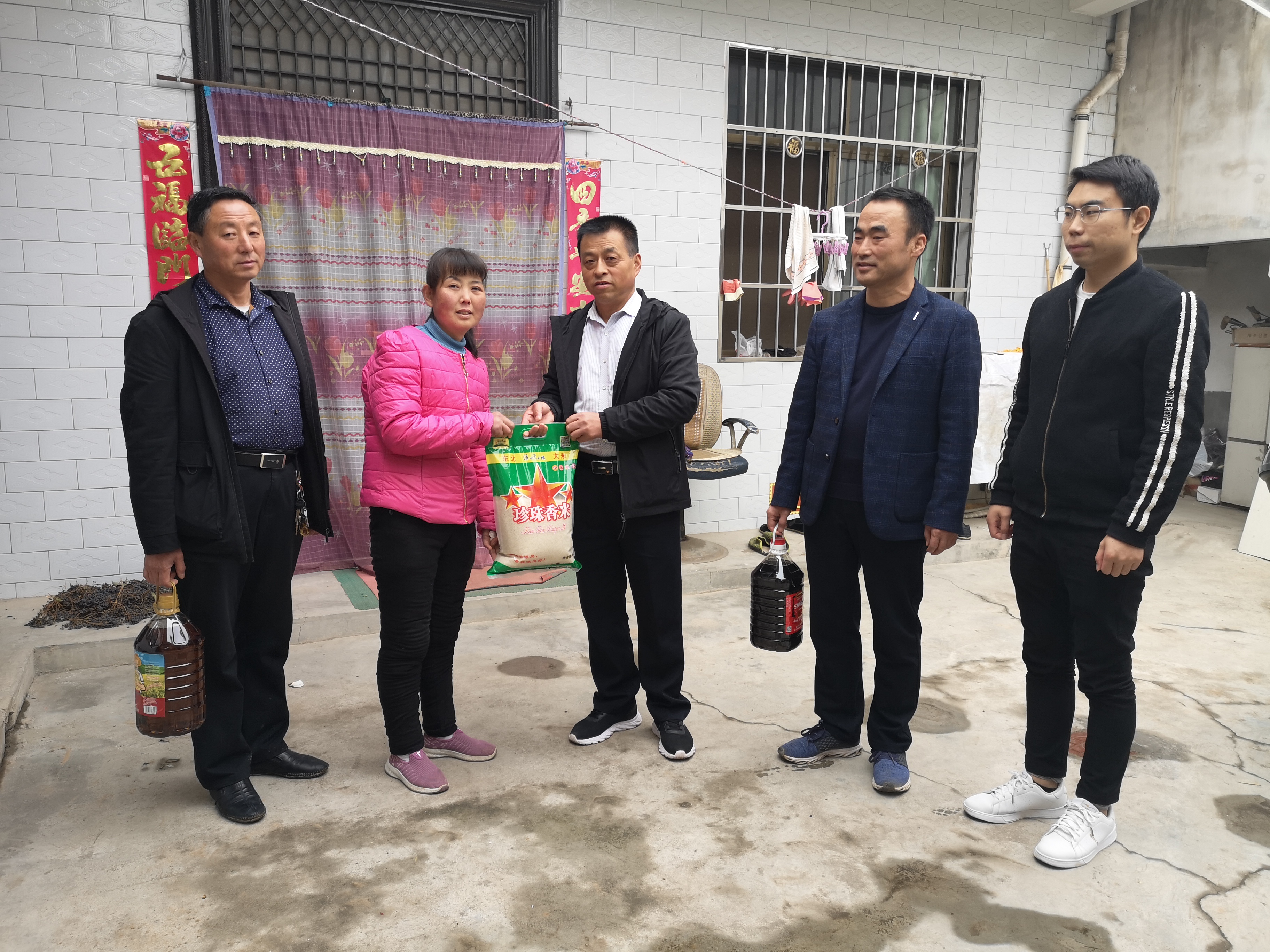 一个穷人逆境重生的故事,贫困户励志脱贫故事