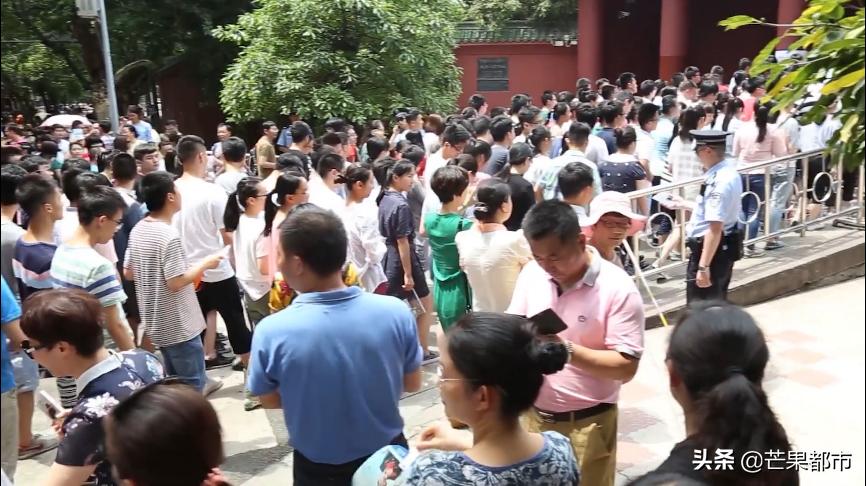 湖南高考新闻最新,新闻直播高考湖南