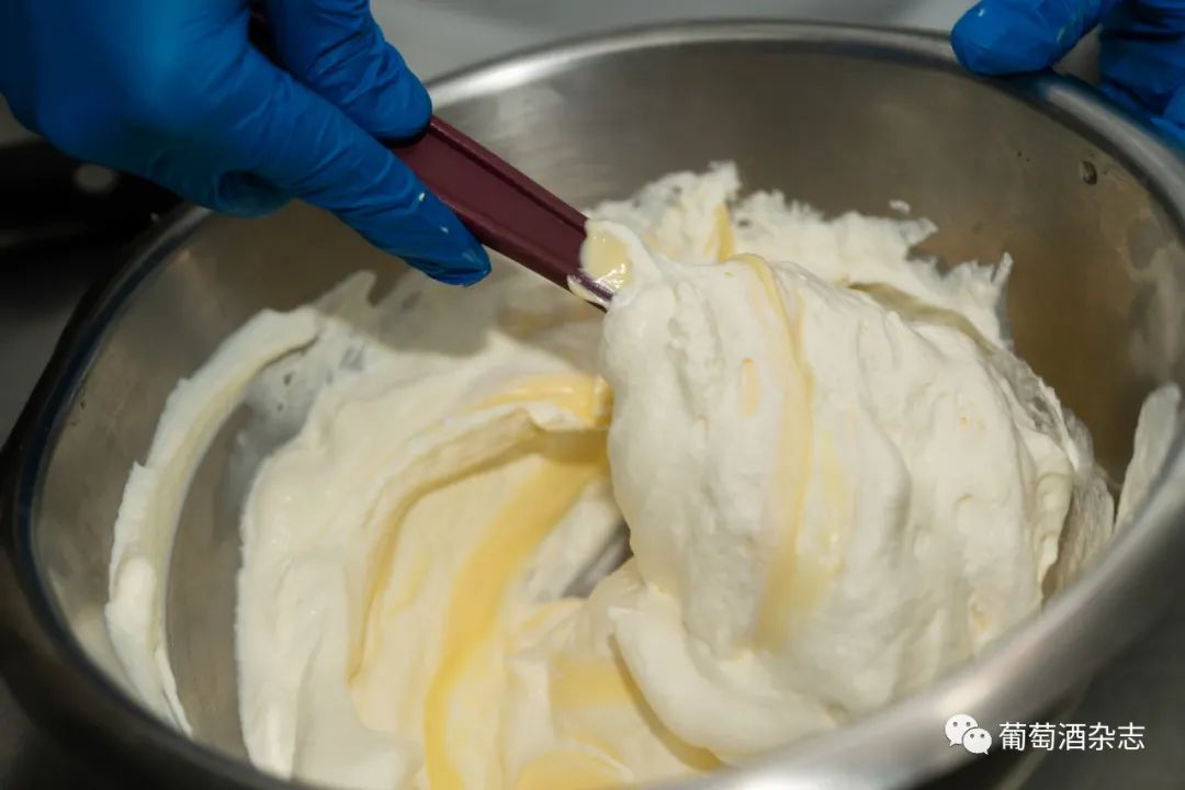 为什么提拉米苏不细腻,为什么提拉米苏不用烤箱