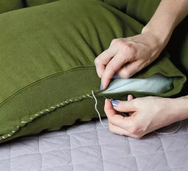 自制宠物狗窝简单,旧衣服怎么给狗狗做个窝