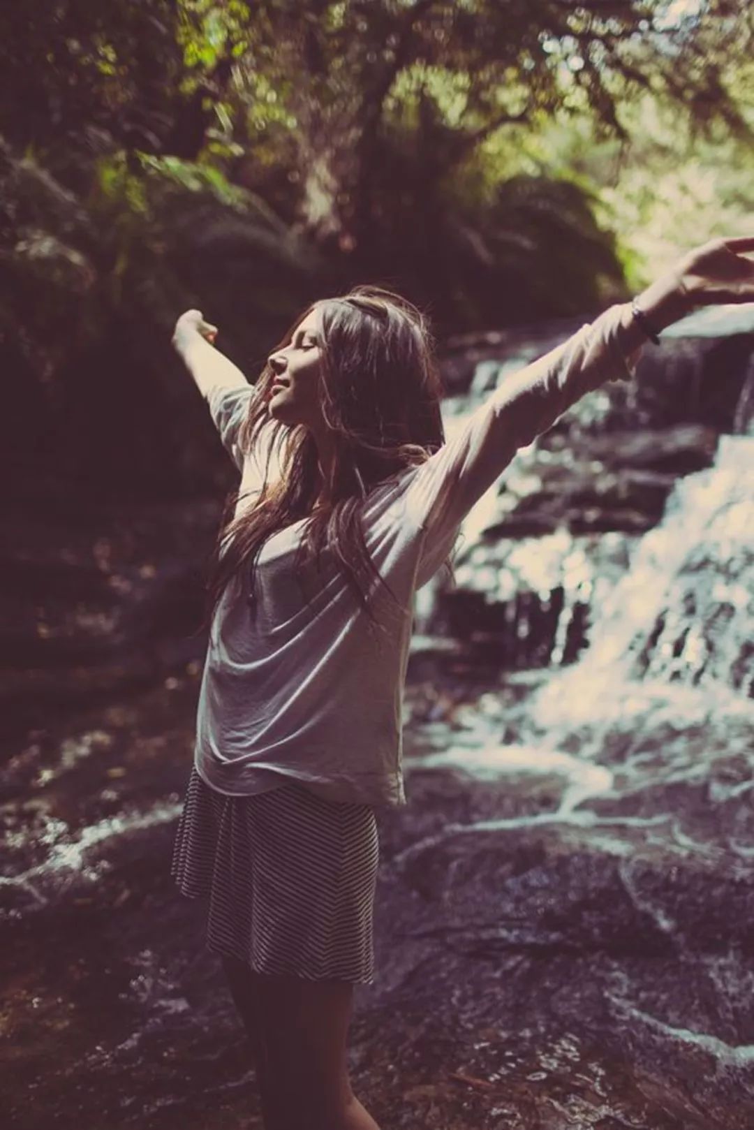 拍照风格会显示你的性格,从你的拍照姿势一秒洞穿你的性格