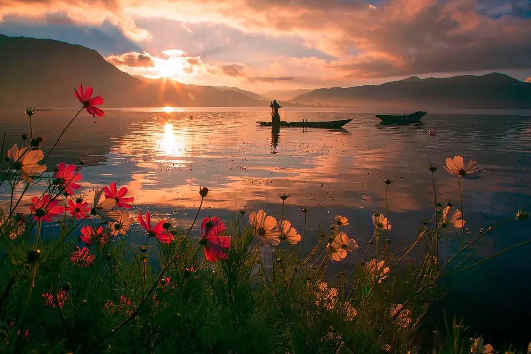 超适合一个人的15个国内外旅行地,国内适合一个人旅行的景点有哪些