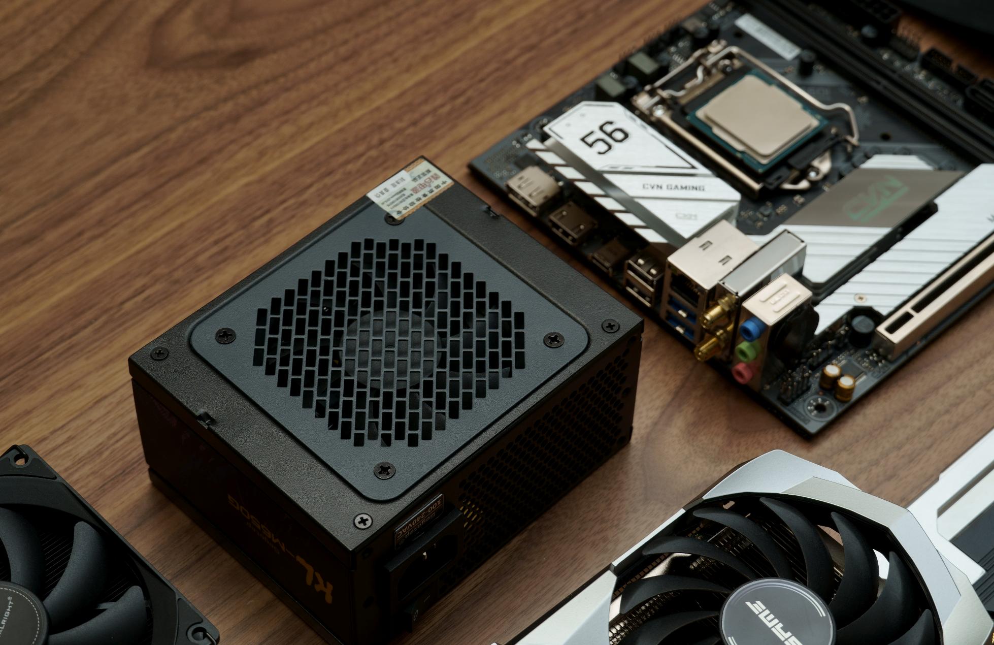 能手提个行李箱再带个相机包吗,能手提上飞机的行李箱