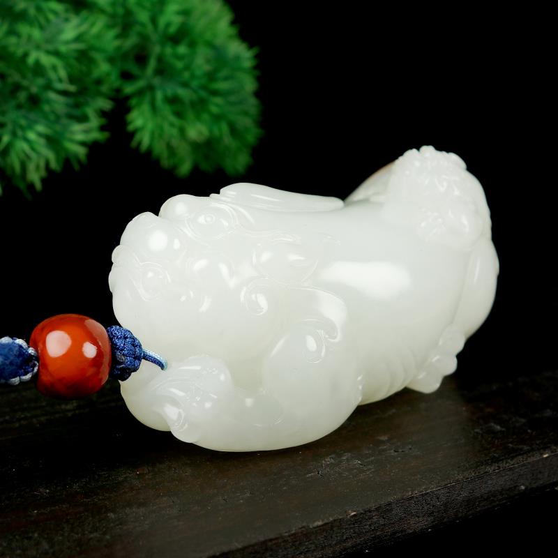 和田玉浅青玉怎么识别真假,和田玉俄籽料辨别真假方法