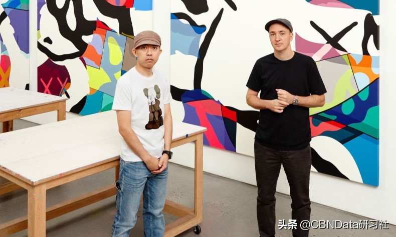 一件t恤12个款式的日本品牌,一件白t恤就很好看