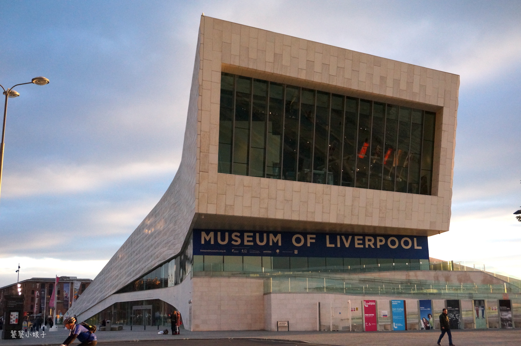 利物浦队徽上是什么鸟,利物浦队徽上的是什么鸟