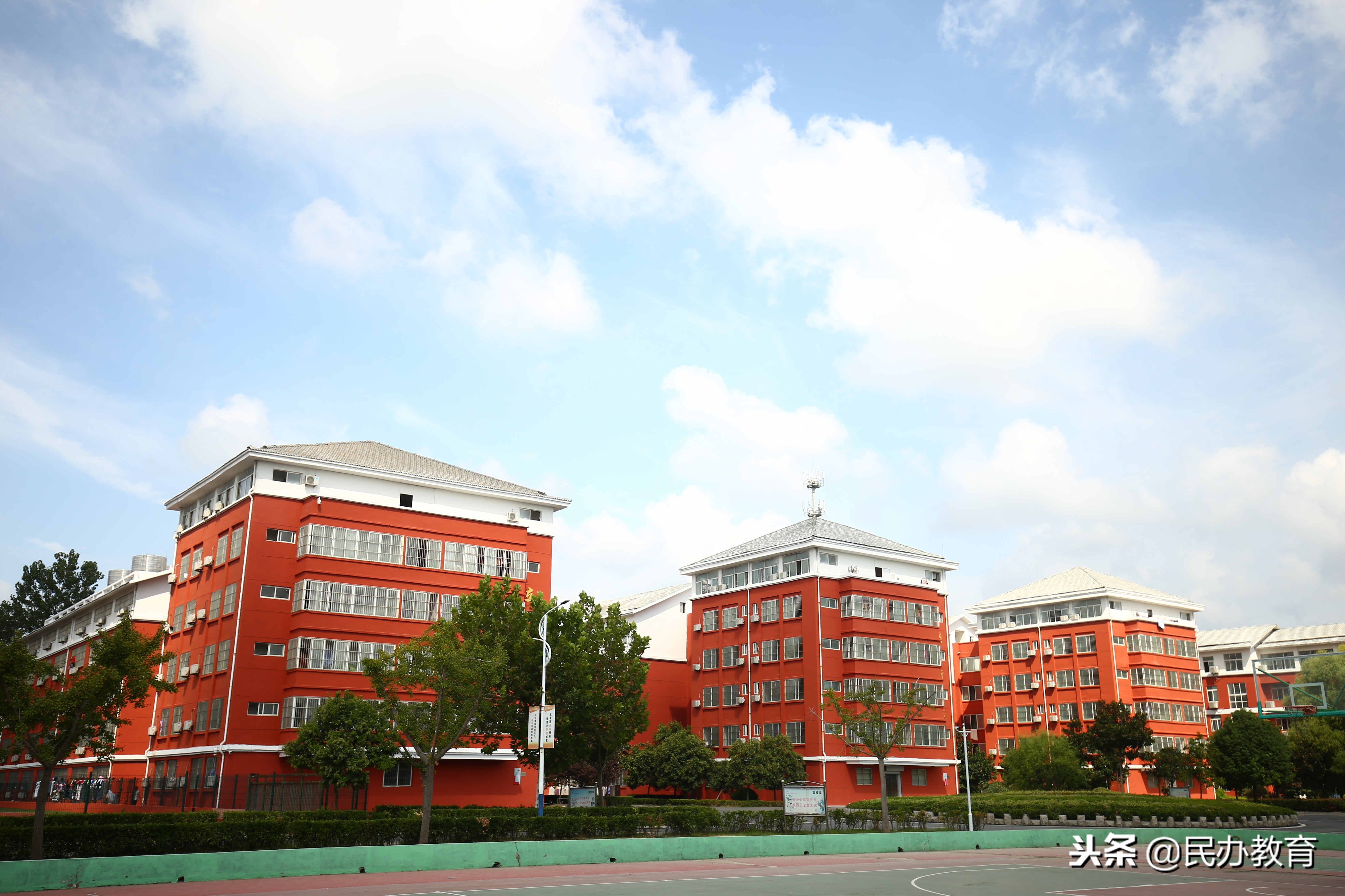 「民校发展」不忘初心怀揣梦想砥砺前行放飞希望——奋进中的沭阳安博银河学校