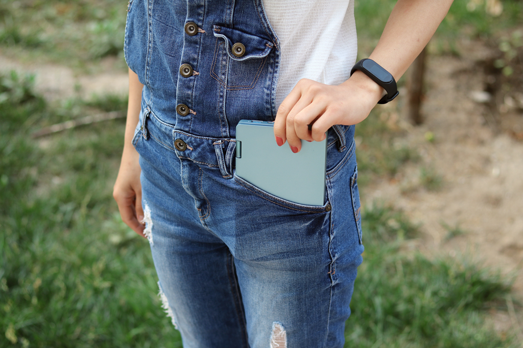 把电脑装口袋是什么操作？国产品牌壹号本出新品，网友称太迷你了