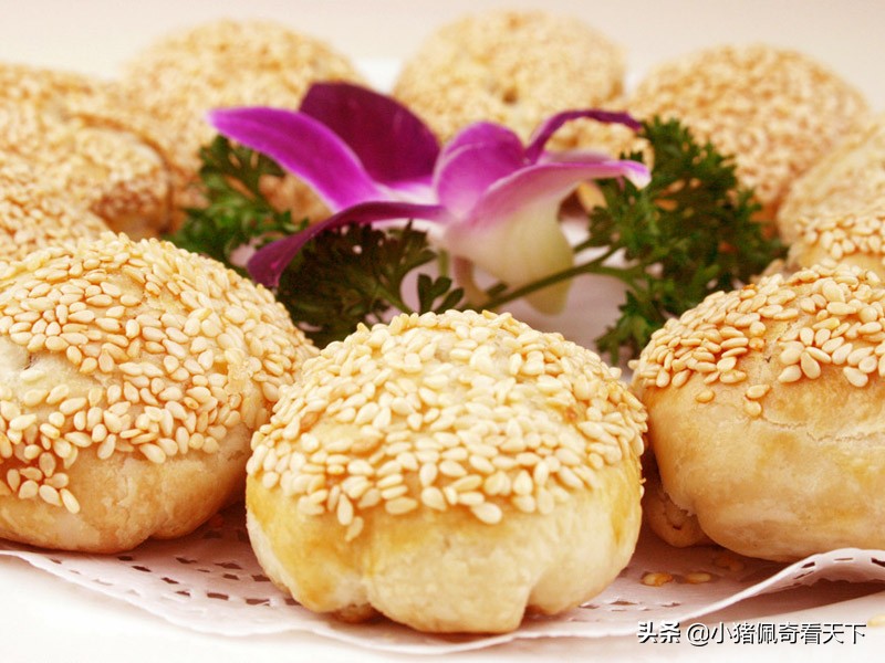 泰州哪里黄桥烧饼最好吃,泰州本地人推荐的黄桥烧饼