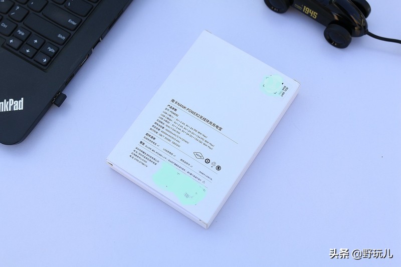 安卓手机背夹式充电宝测评,南卡无线充电宝pow-1和pow-2