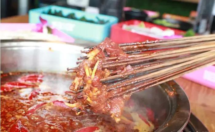 成都女神节聚餐捡相因一览|女生同行用餐5折，还有大牌让你拿！