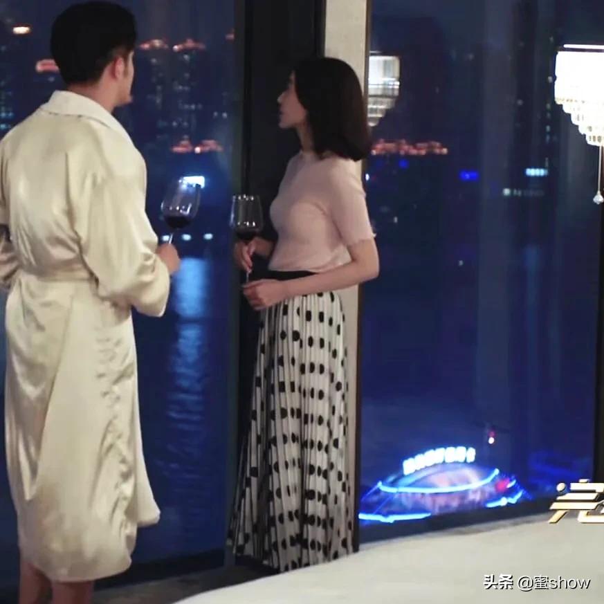 30-40岁微胖型女士气质穿搭陈数,陈数秋冬职场穿搭