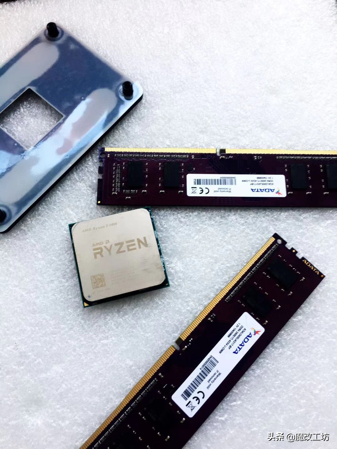 求大神帮看电脑配置价格,求助头条的各位大神