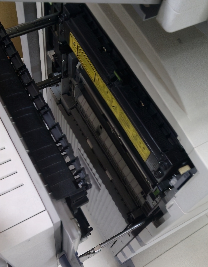 一打印就卡,一打印就报错是啥原因