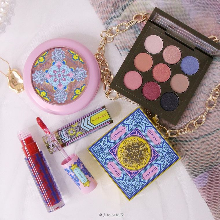 2018高颜值彩妆新品合集,2022年彩妆爆款