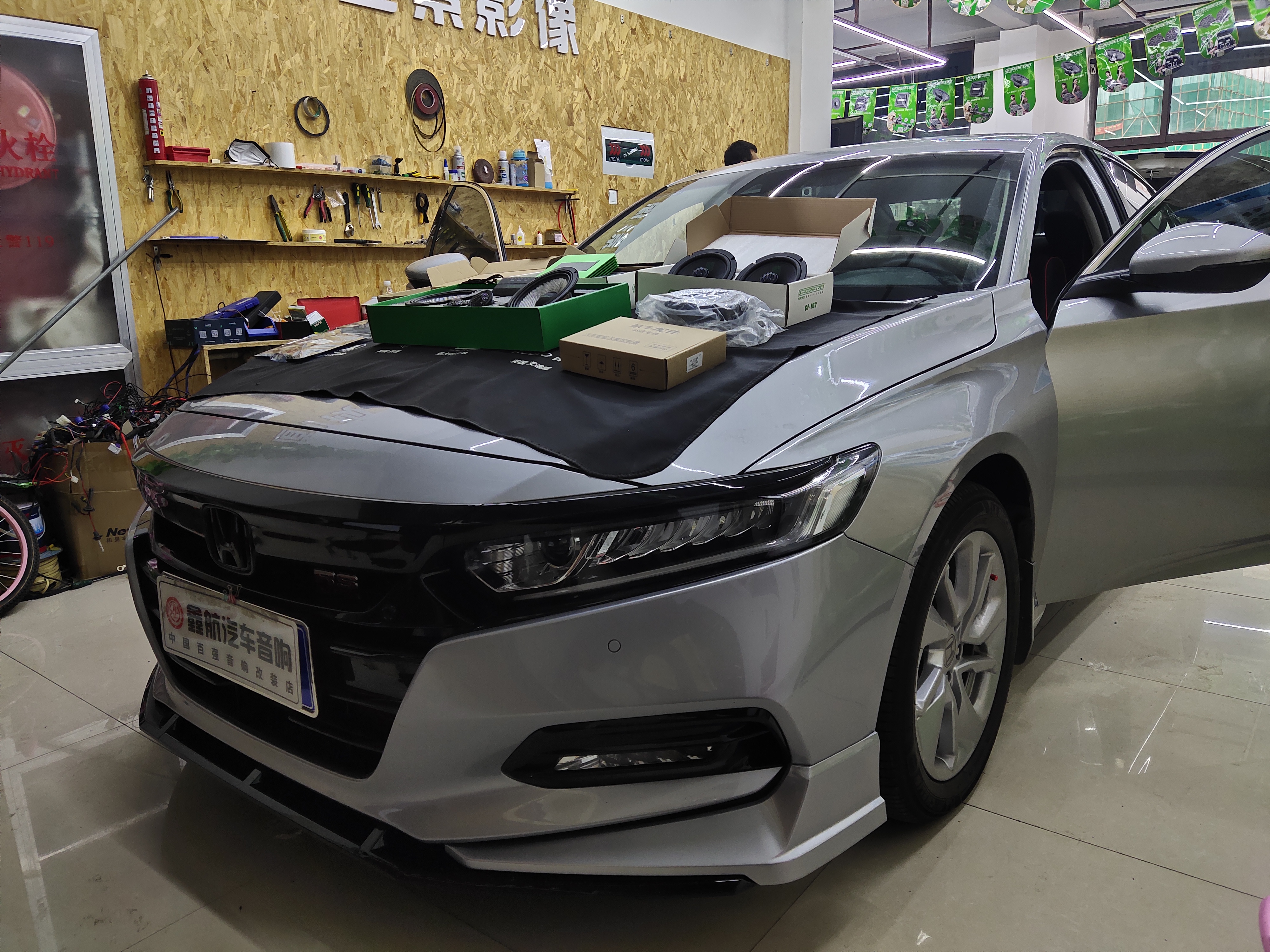 雅阁十代汽车音响改装沈阳,湛江十代雅阁汽车音响改装多少钱