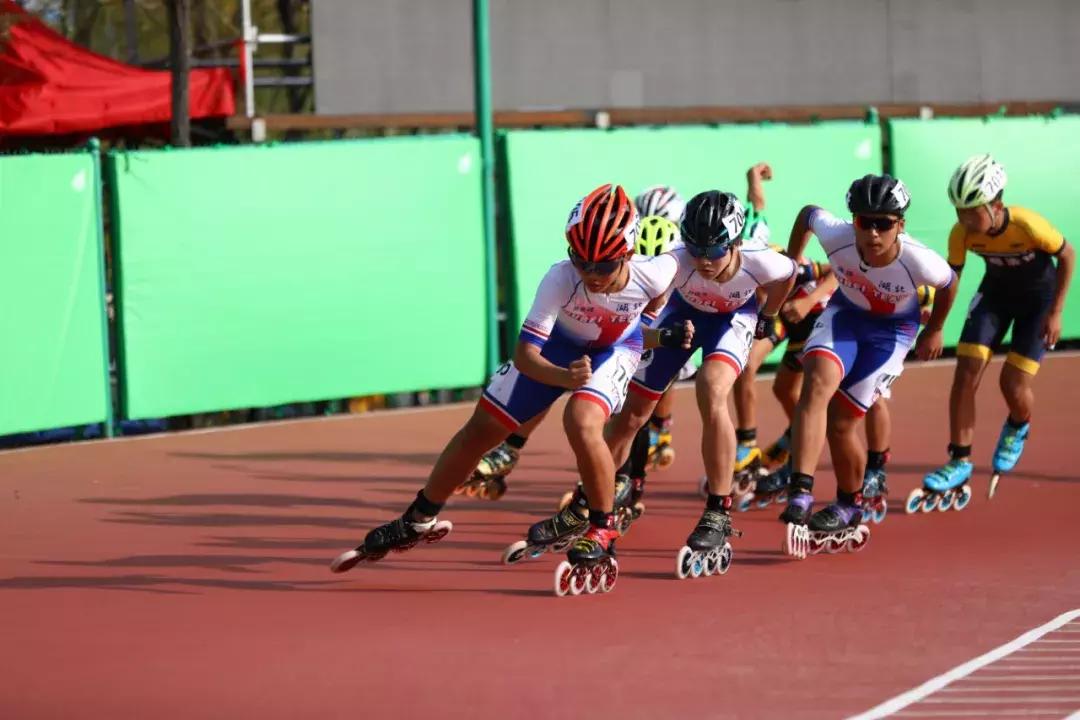 荆楚健儿战青运，八十三金铸辉煌