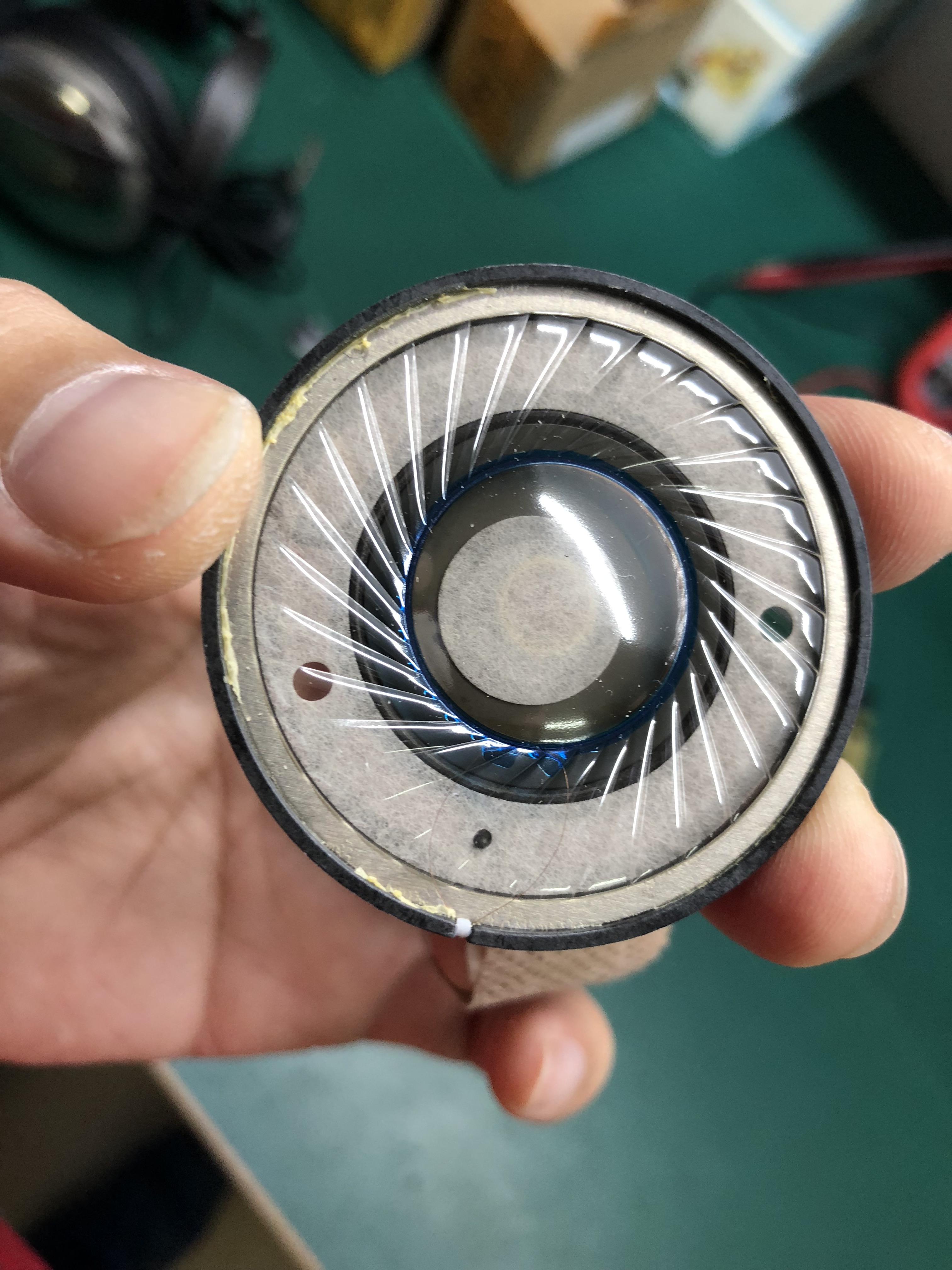 铁三角头戴式耳机型号有什么区别,铁三角ad2000x对比a2000z