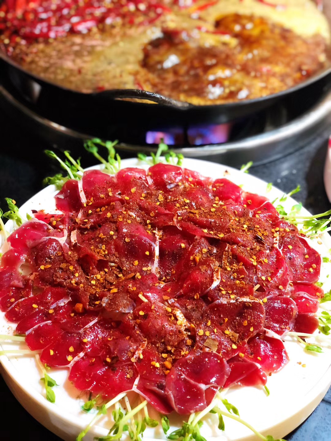 天冷了来一起吃个火锅吧,天冷了来一份火锅吧