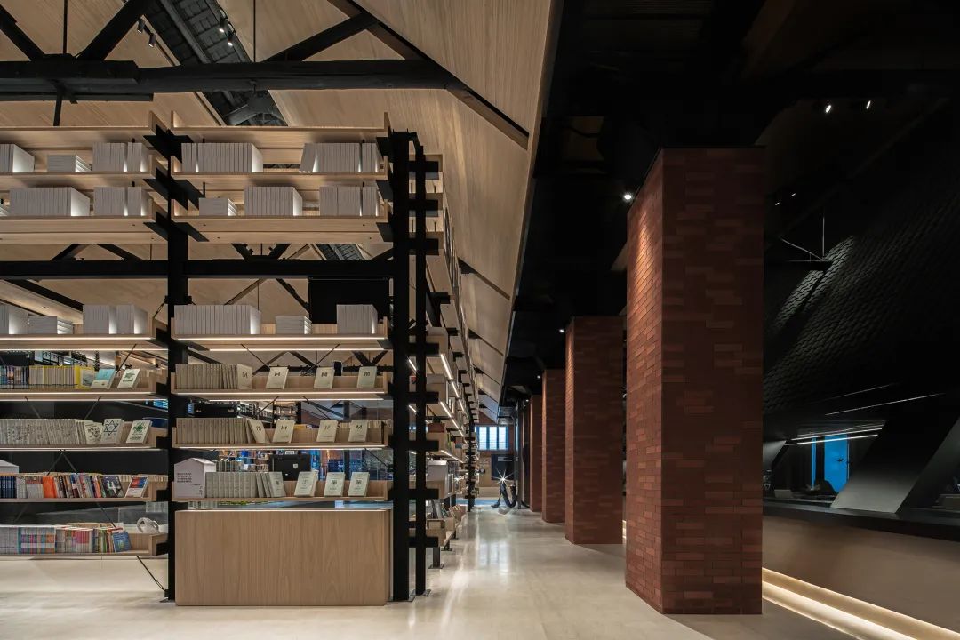 书香与艺居融为一体，重塑潮流空间IP