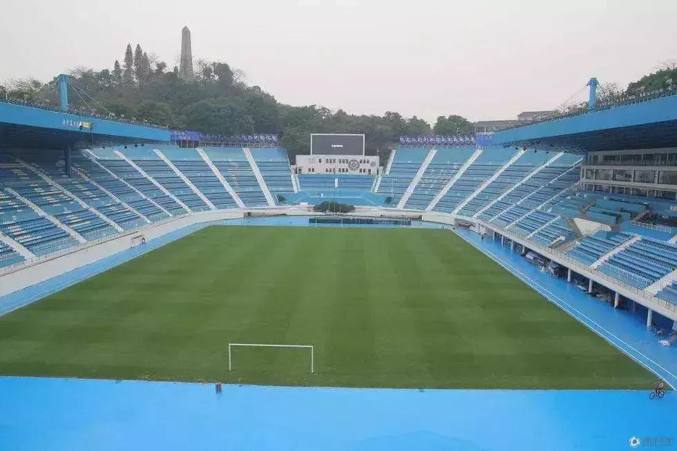 从“*药火**局”到“黄金甲”——铁打的越秀山，不变的广州情