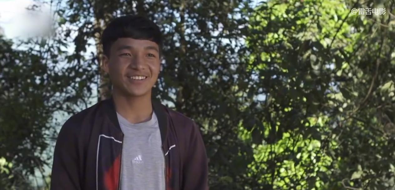 老挝阿卡族女人视频,老挝山里阿卡族女孩