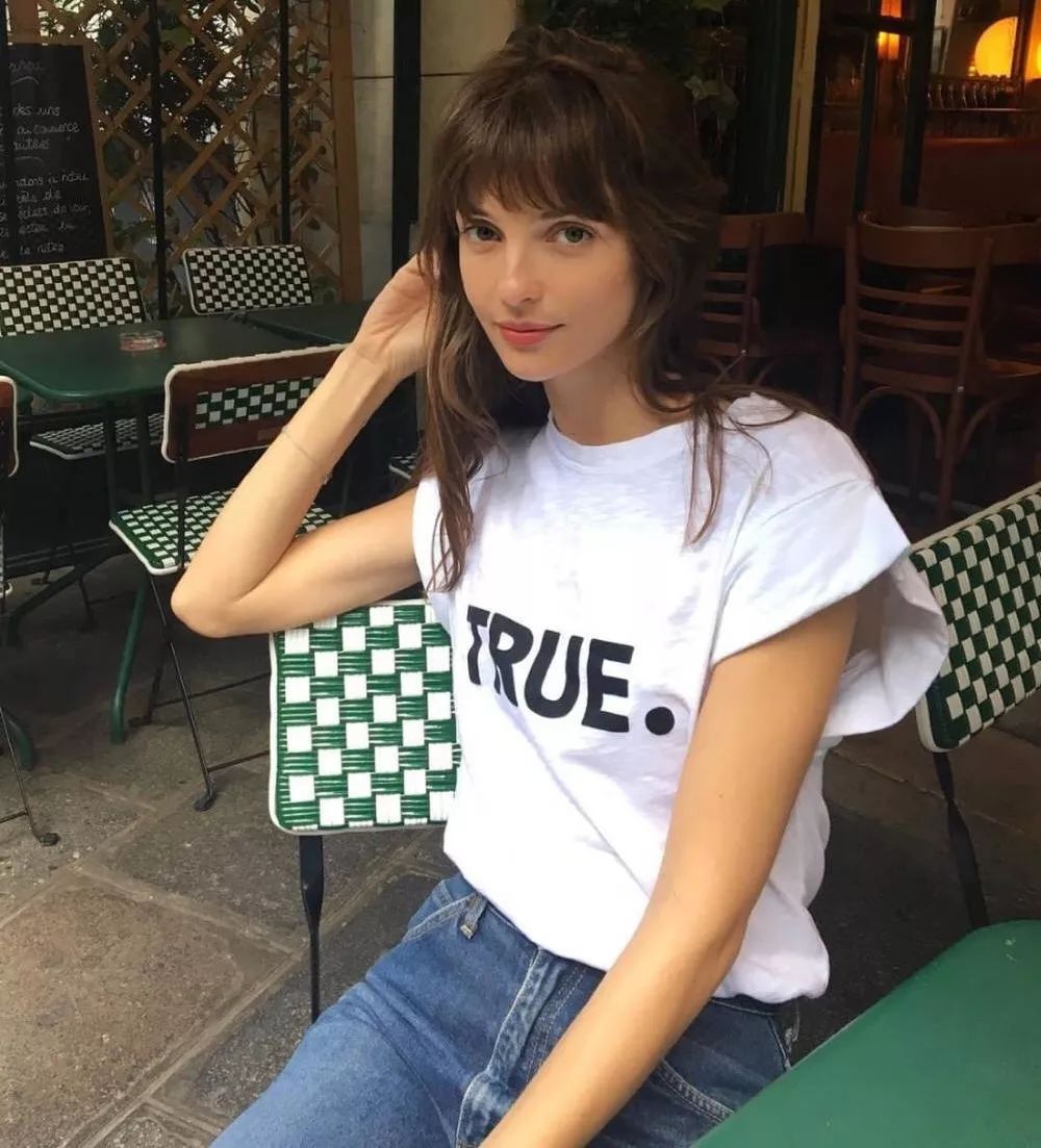 陈都灵绝美穿搭,陈都灵最新穿搭图