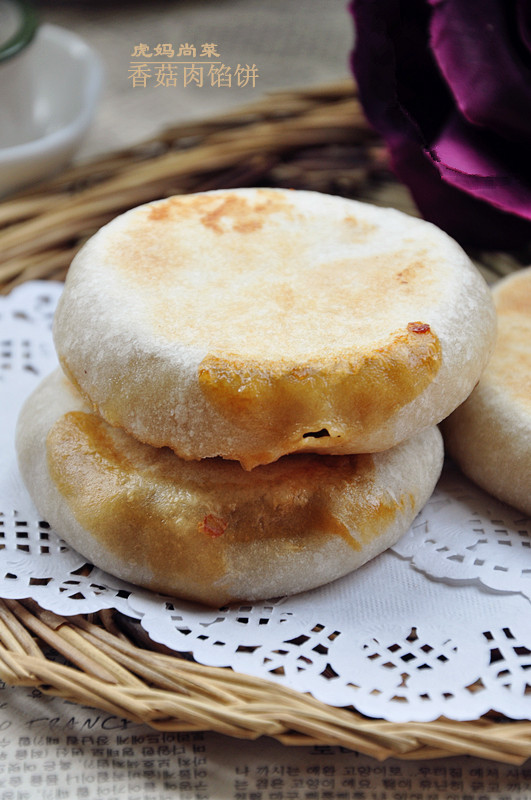 香菇的家常做法简单做法,鲜嫩多汁的红烧香菇简单易上手