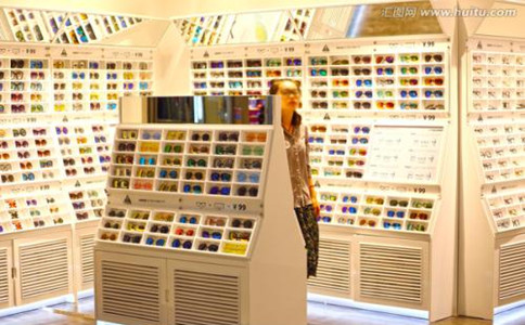 新手开眼镜店第一次如何进货,新开眼镜店如何快速破局